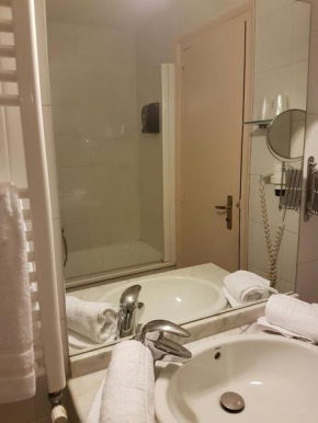 Отель Hotel Comapedrosa, Аринсал
